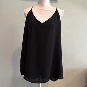 EVERA B X-LARGE spaghetti strap V-neck fully lined blouse. Straps adjustable.